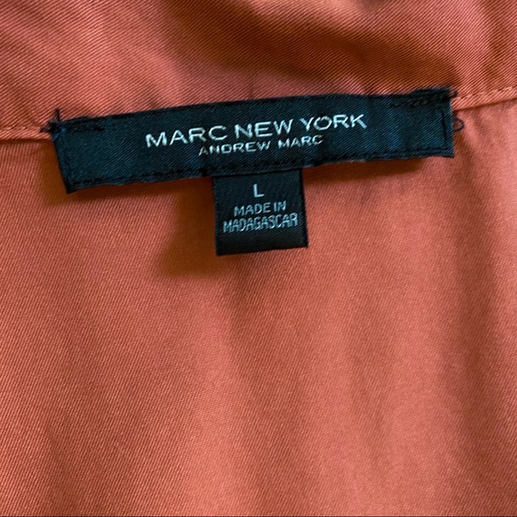 MNY Andrew Marc Top - Picture 4 of 7